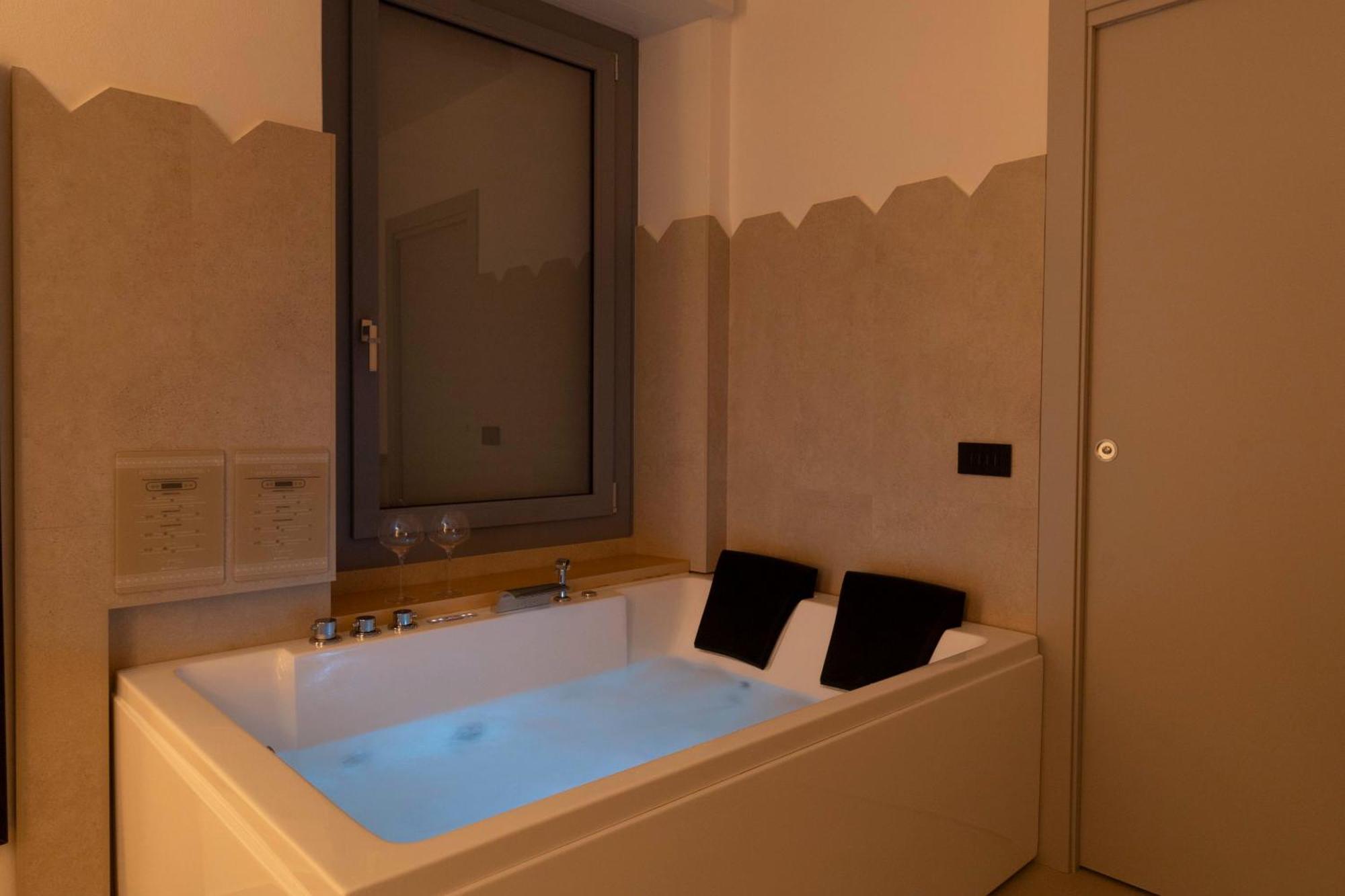 Sardinian Days - Suites & Rooms Cagliari Kültér fotó